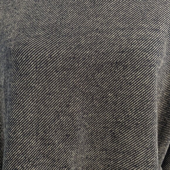 Navy Boho Top - Stunning Neck - Trumpeted Sleeves - Size L - Two by Vince Camuto - Picture 2 of 4